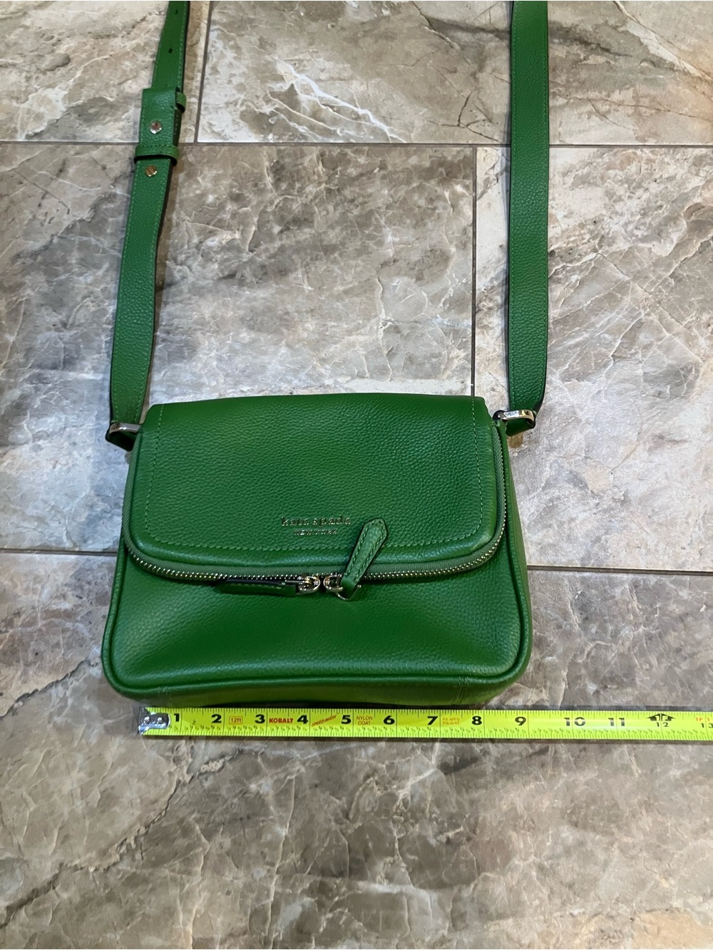 Kate Spade New York Run Around Green Pebbled Leather Crossbody Bag - Picture 3 of 6